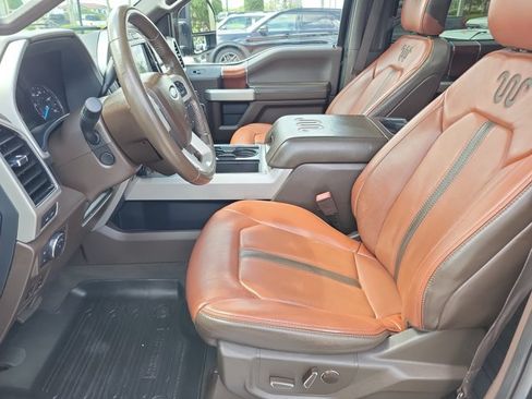 Certified 2022 Ford F350 King Ranch w/ Tremor Off-Road Package AWD/4WD image 17