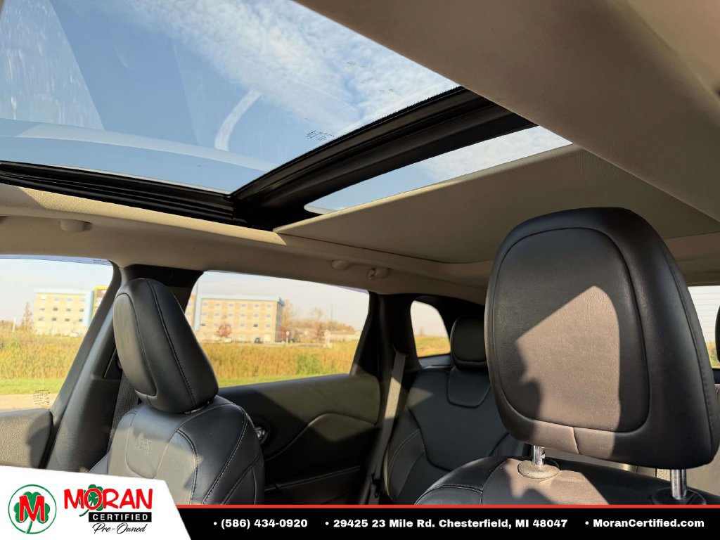 Used 2015 Jeep Cherokee Limited AWD/4WD image 19