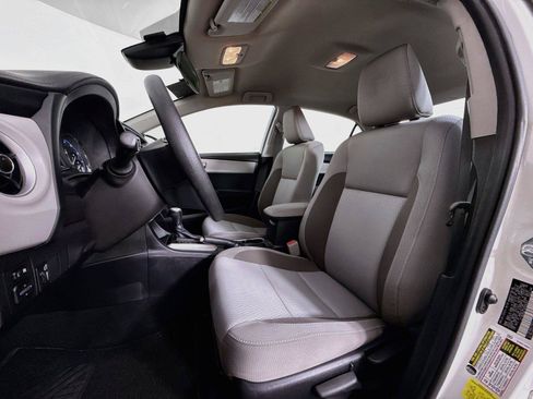 Used 2017 Toyota Corolla LE w/ Carpet Mat Package (TMS) FWD image 20