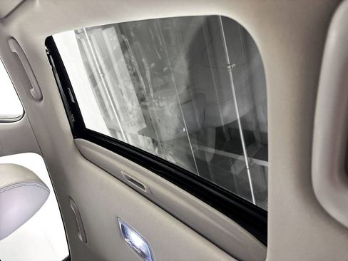 Used 2023 Hyundai Kona Limited image 19