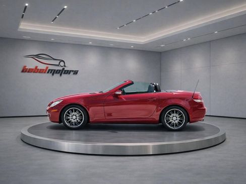Used 2005 Mercedes-Benz SLK 350 image 5