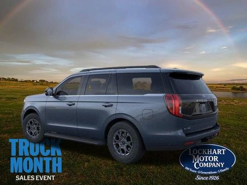 New 2026 Ford Expedition Active image 5