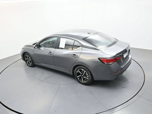 Used 2024 Nissan Sentra SV FWD image 27
