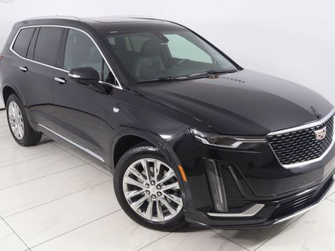 Used 2024 Cadillac XT6 Premium Luxury w/ LPO, Floor Liner Package AWD/4WD image 19