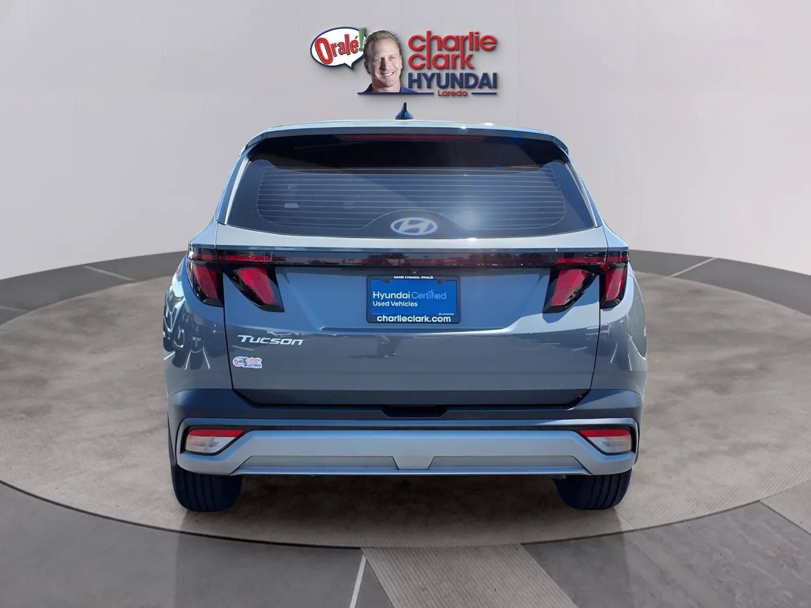 Certified 2025 Hyundai Tucson SE FWD image 4