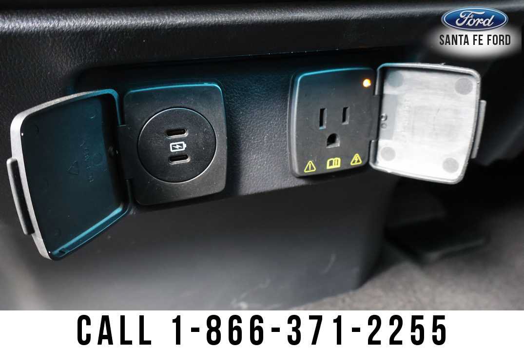 Used 2024 Ford F150 XLT w/ XLT Black Appearance Package RWD image 26