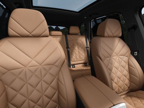 New 2026 BMW X5 xDrive40i w/ Executive Package AWD/4WD image 11