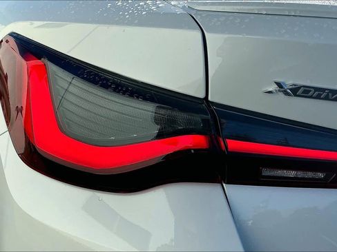 Used 2025 BMW 430i xDrive w/ M Sport Package image 30