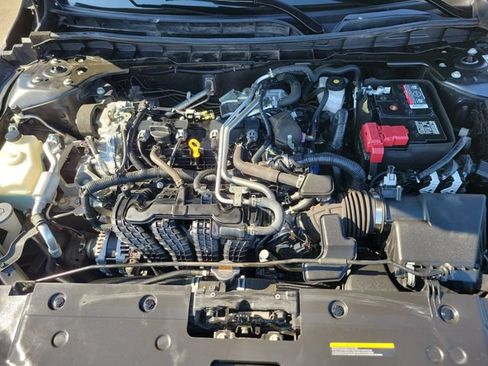 Used 2022 Nissan Altima 2.5 SV w/ SV Premium Package FWD image 34