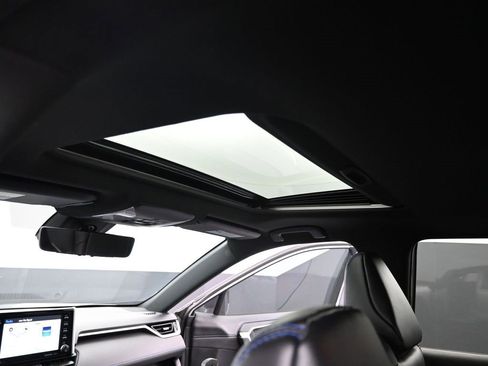 Certified 2021 Toyota RAV4 XSE w/ Carpet Mat Package (TMS) image 17