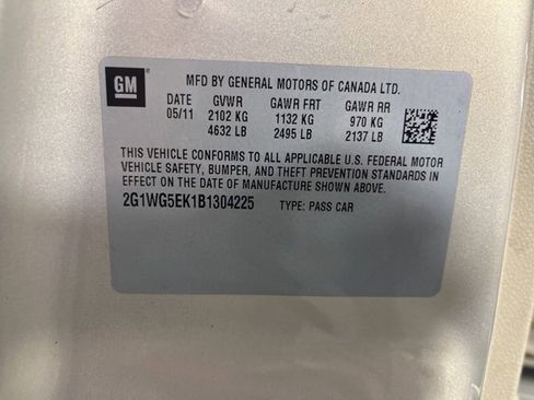 Used 2011 Chevrolet Impala LT w/ Luxury Edition Package image 33