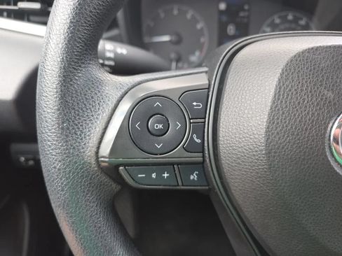 Used 2023 Toyota Corolla LE FWD image 17