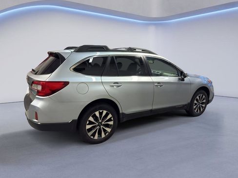 Used 2015 Subaru Outback 2.5i Limited image 6