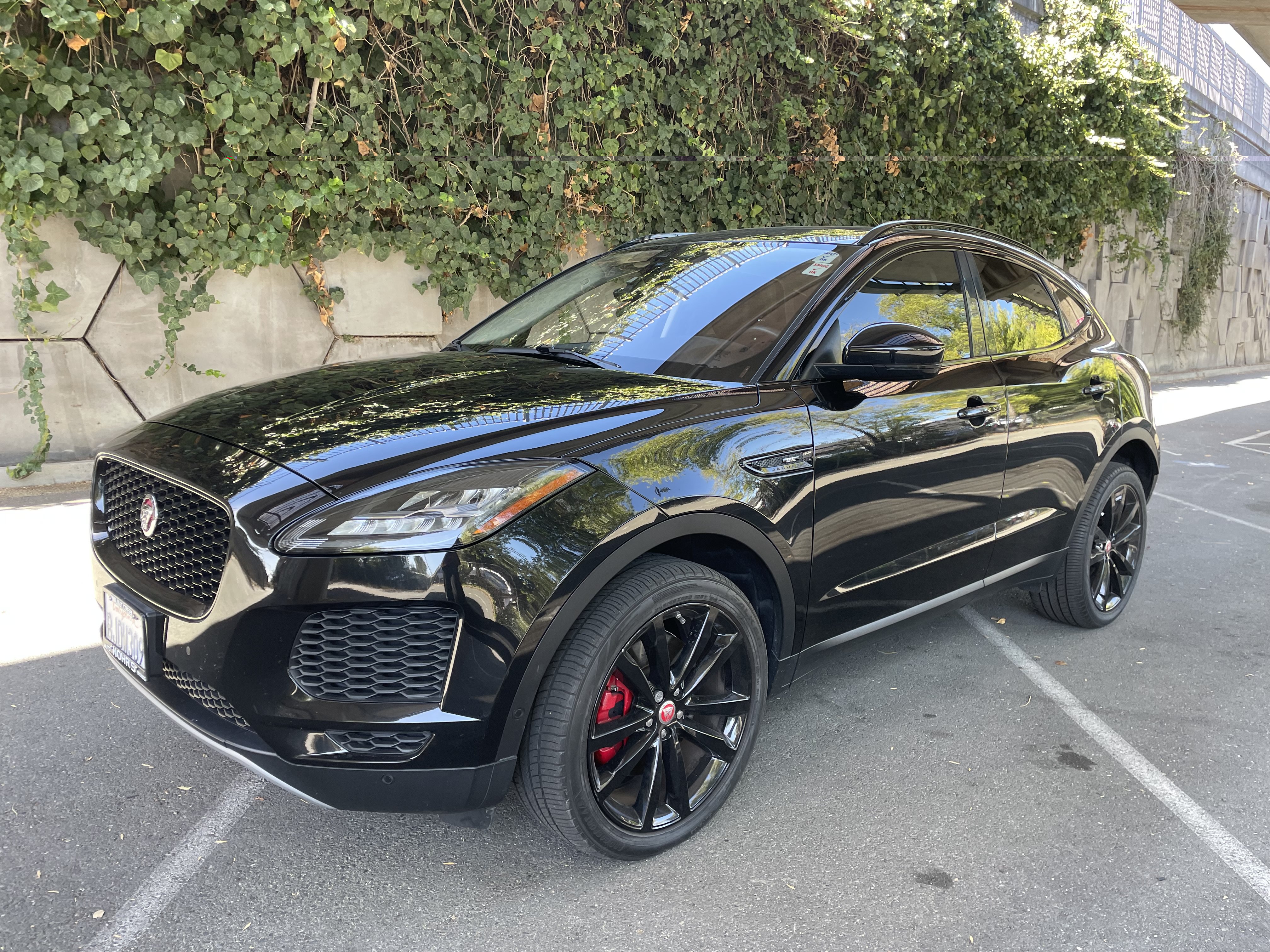 Used 2019 Jaguar E-PACE SE AWD/4WD image 4