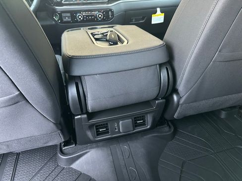 New 2026 Chevrolet Silverado 1500 RST w/ RST Select Package AWD/4WD image 20