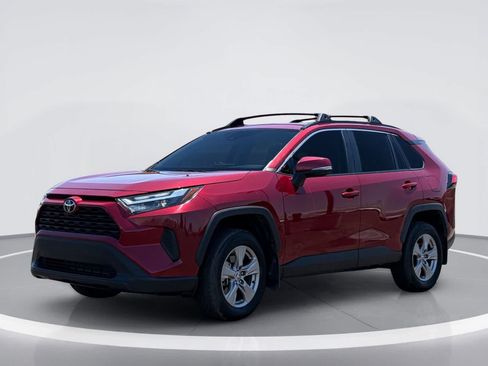 Used 2024 Toyota RAV4 XLE w/ Convenience Package FWD image 2