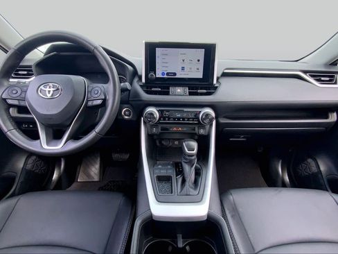 Used 2023 Toyota RAV4 XLE Premium FWD image 15