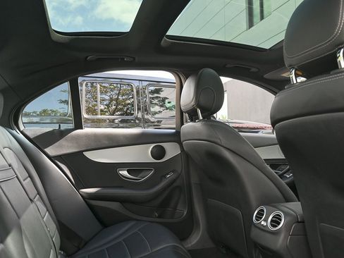 Used 2020 Mercedes-Benz C 300 Sedan image 16