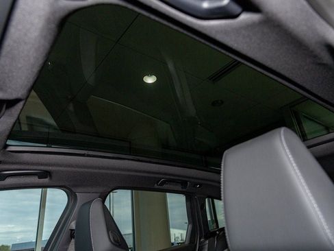 Used 2026 BMW X3 xDrive30 w/ Convenience Package image 21