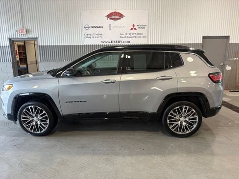 Used 2022 Jeep Compass Limited w/ Elite Group AWD/4WD image 7