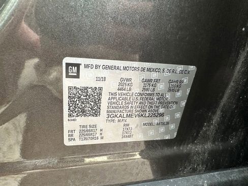 Used 2019 GMC Terrain SLE w/ Driver Convenience Package FWD image 9