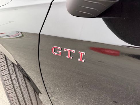 New 2026 Volkswagen GTI SE FWD image 12