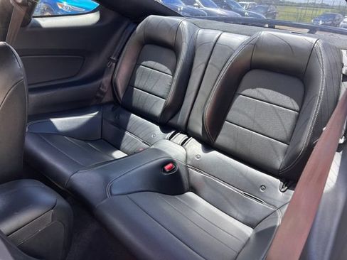 Used 2022 Ford Mustang Premium RWD image 19