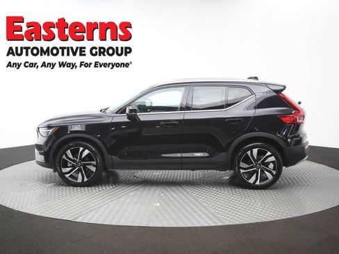 Used 2025 Volvo XC40 B5 Plus AWD/4WD image 61