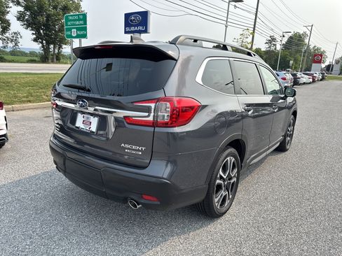 Used 2023 Subaru Ascent Limited w/ Technology Package AWD/4WD image 31