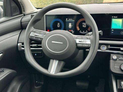 New 2026 Hyundai Tucson SE image 6