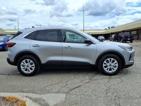 Used 2023 Ford Escape Active AWD/4WD image 6