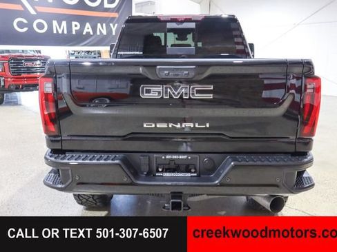 Used 2024 GMC Sierra 2500 Denali Ultimate AWD/4WD image 23