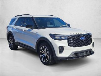 Certified 2025 Ford Explorer ST-Line RWD video 3
