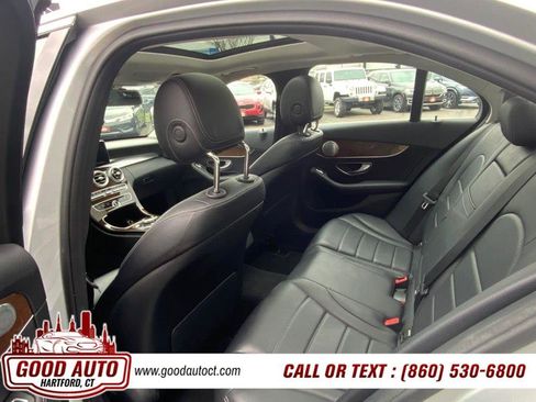 Used 2017 Mercedes-Benz C 300 4MATIC Sedan image 12