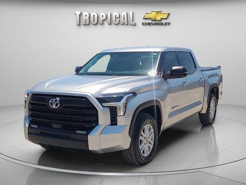 Used 2023 Toyota Tundra SR5 w/ SR5 Premium Package RWD image 1