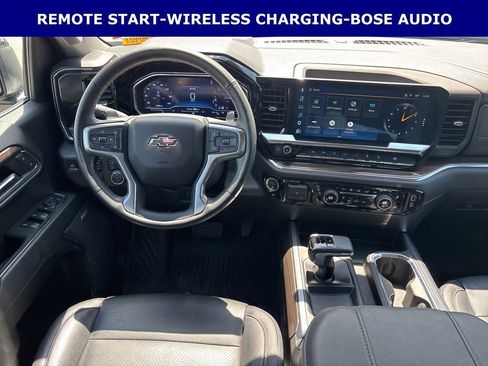 Used 2025 Chevrolet Silverado 1500 LT Trail Boss w/ Convenience Package II AWD/4WD image 14