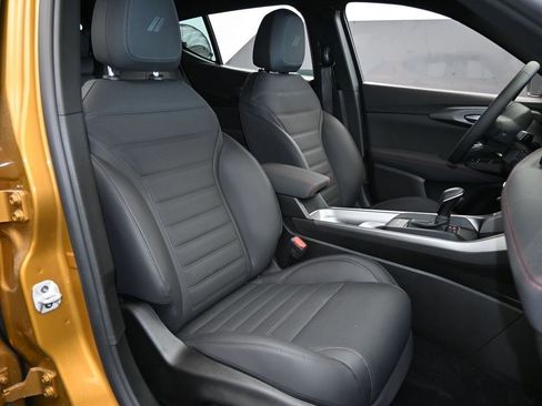 Used 2024 Dodge Hornet GT image 40