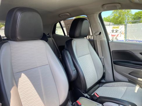 Used 2016 Buick Encore Sport Touring AWD/4WD image 16