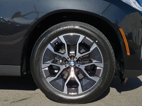 New 2026 BMW X3 xDrive30 w/ Premium Package image 9