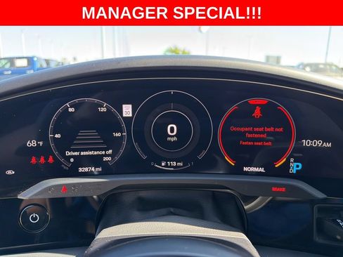 Used 2022 Porsche Taycan RWD image 20