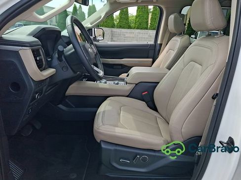 Used 2023 Ford Expedition Limited AWD/4WD image 14