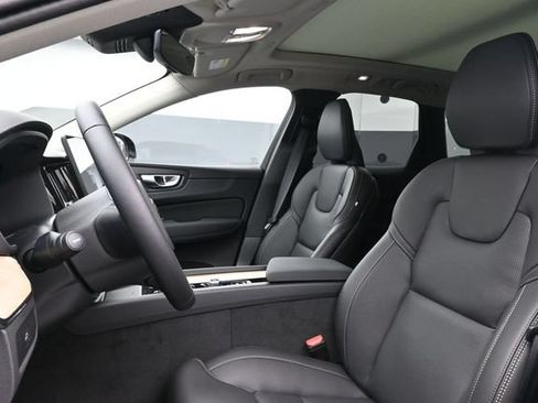 New 2027 Volvo XC60 B5 Ultra AWD/4WD image 10