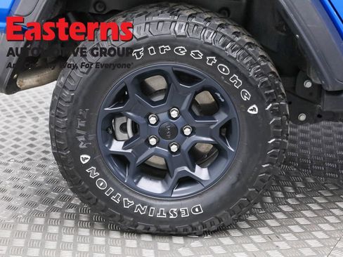 Used 2023 Jeep Wrangler Unlimited w/ Cold Weather Group AWD/4WD image 33