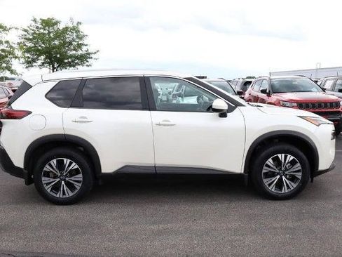Used 2023 Nissan Rogue SV w/ SV Premium B Package AWD/4WD image 5