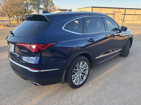 Used 2023 Acura MDX Advance image 11