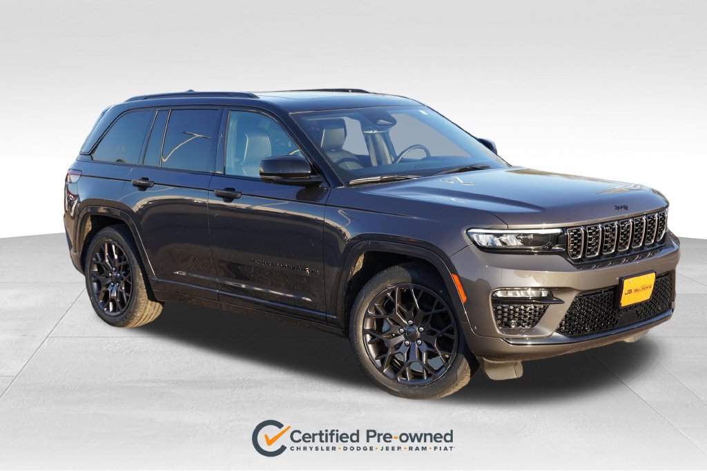 Certified 2025 Jeep Grand Cherokee Summit w/ Obsidian Package AWD/4WD image 1