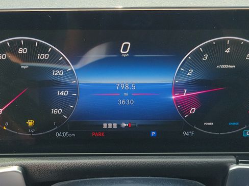 Certified 2026 Mercedes-Benz GLB 250 image 9