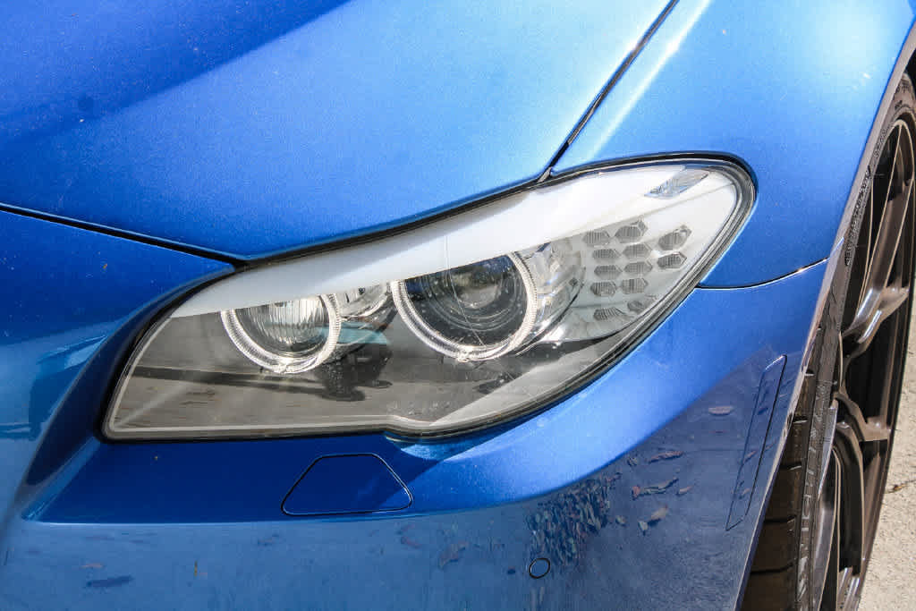 Used 2013 BMW M5 RWD image 10