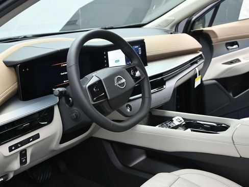 New 2026 Nissan Murano Platinum w/ Cargo Package AWD/4WD image 16
