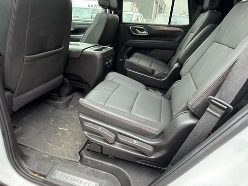 Used 2024 Chevrolet Tahoe RST w/ Luxury Package AWD/4WD image 25